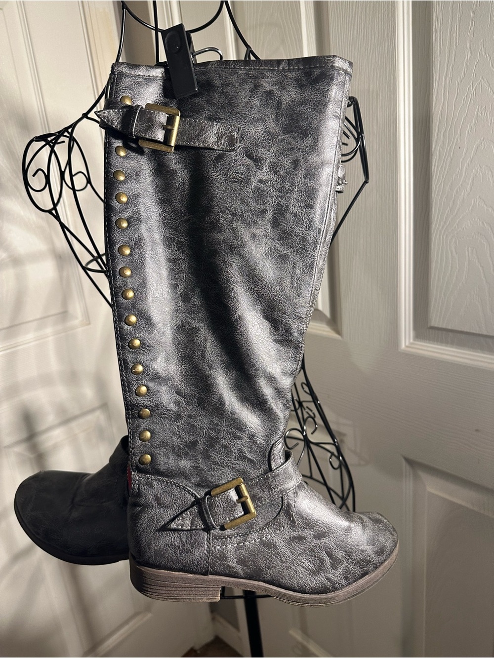 Grey Journee Collection studded knee-high boots buckle & Rivet details